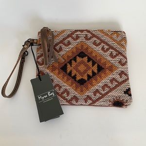 Myra Aztec print zipper wristlet/pouch
